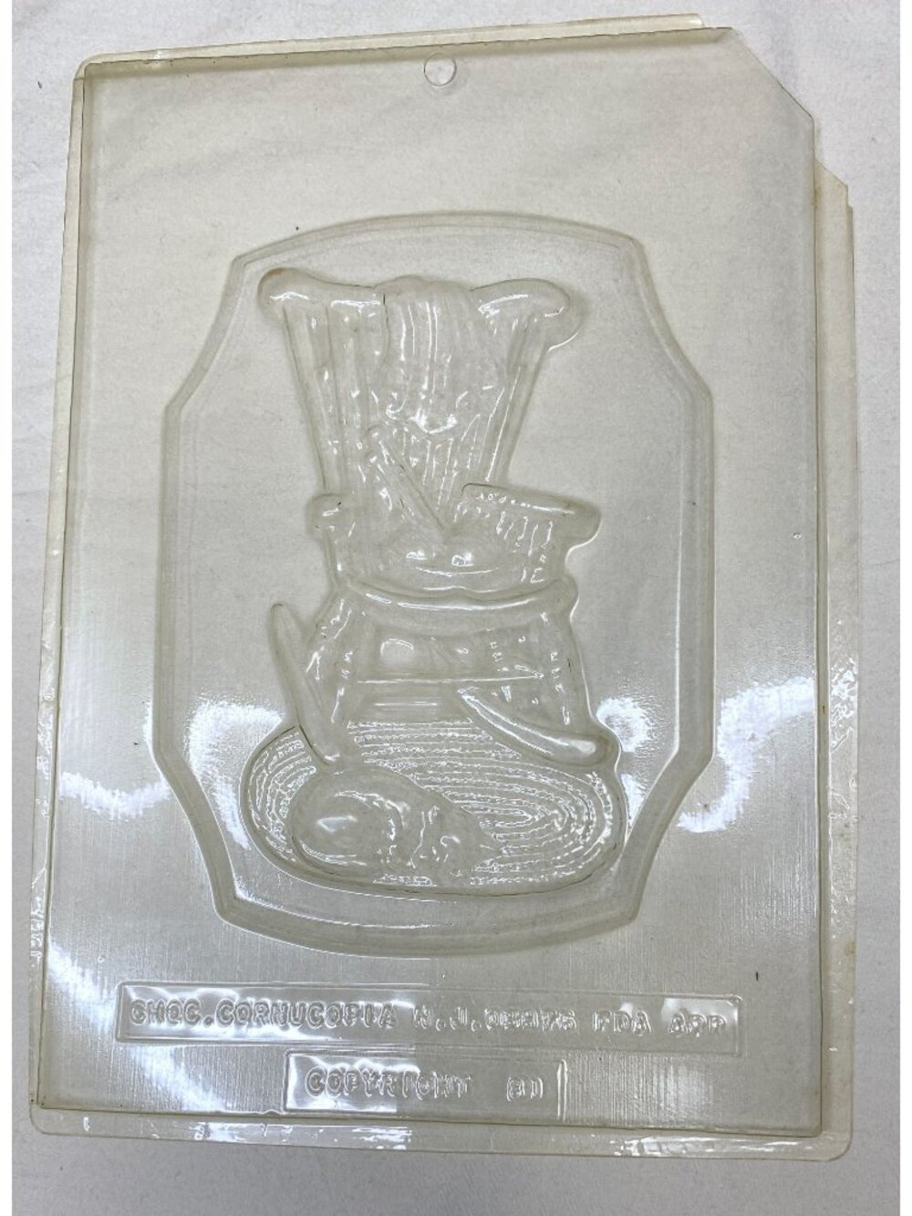 Vintage Chocolate Cornucopia Candy Mold Grandma's Rocking Chair Knitting Cat '81